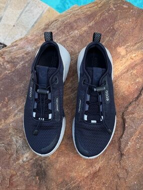 Ecco Biom 2.0 Men’s Navy Mesh Slip-On Sneaker
